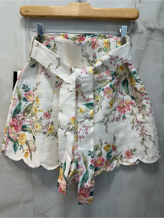 Zimmermann Pants - Zimmermann Zinnia High Waisted Linen Shorts AU size 1